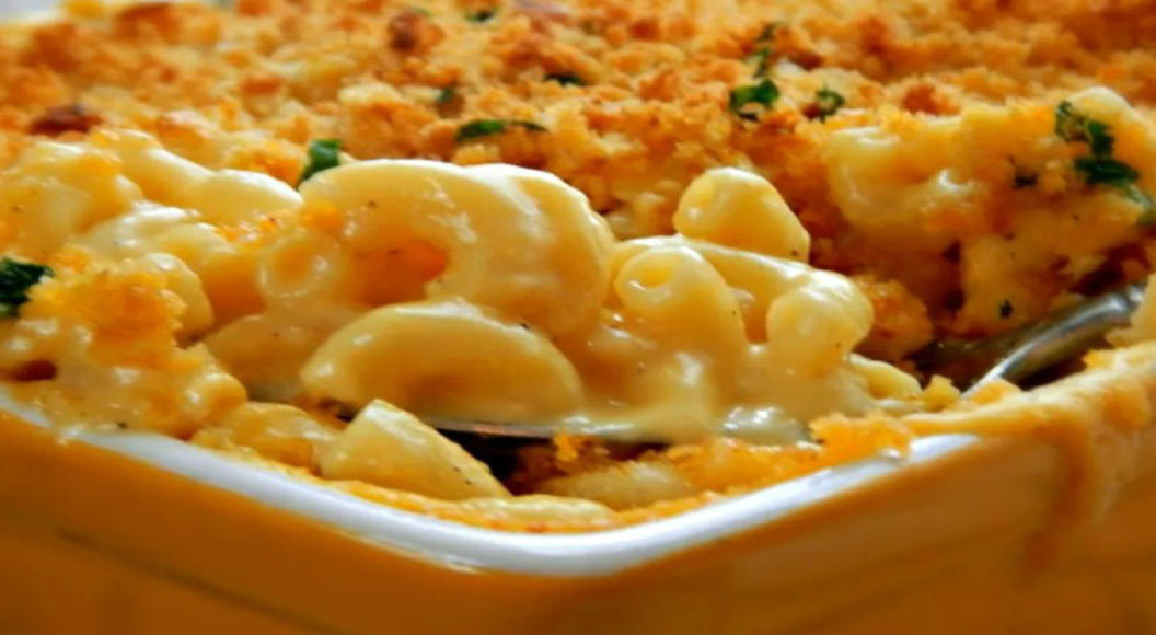 Macaroni Cheese with Breadcrumbs